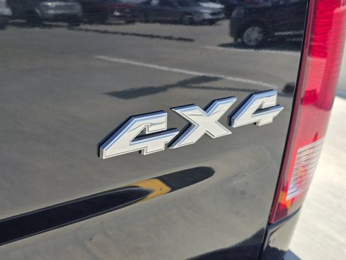 Used 2016 RAM 1500 Big Horn AWD/4WD image 13