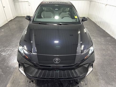 New 2026 Toyota Camry SE image 5