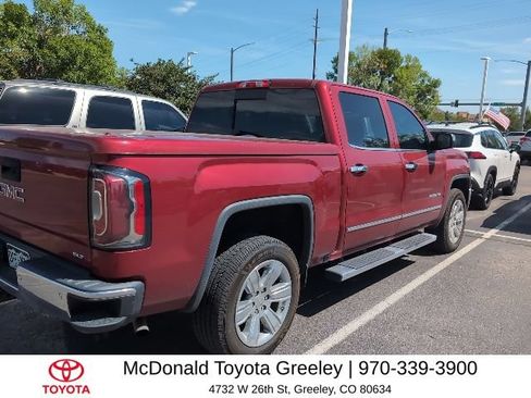 Used 2018 GMC Sierra 1500 SLT AWD/4WD image 4