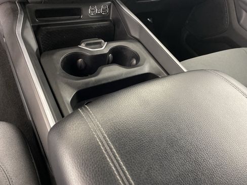 Used 2022 RAM 1500 Big Horn AWD/4WD image 32