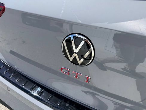 New 2026 Volkswagen GTI SE FWD image 11