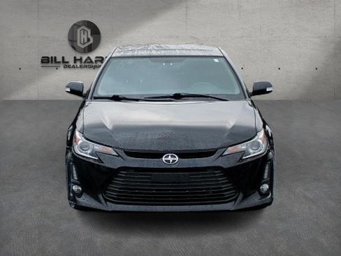 Used 2015 Scion tC image 2