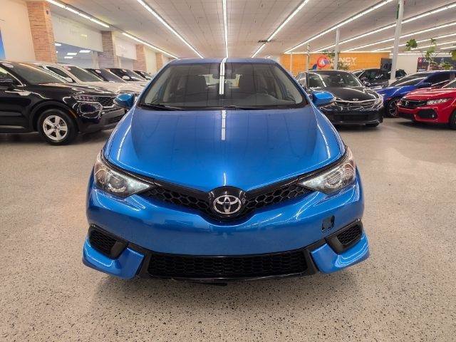 Used 2017 Toyota Corolla iM w/ All-Weather Mat Package FWD image 3