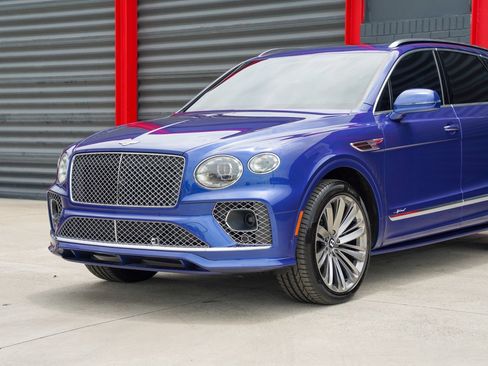 Used 2021 Bentley Bentayga Speed AWD/4WD image 6