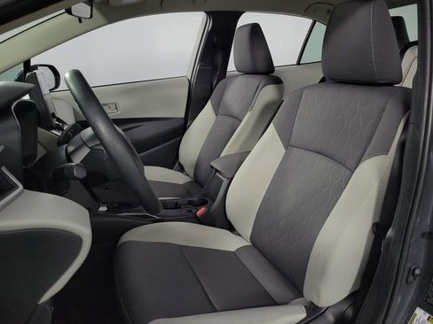 Used 2025 Toyota Corolla LE image 22