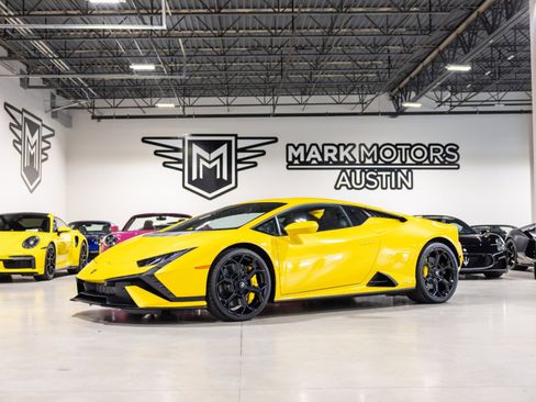 Used 2023 Lamborghini Huracan Tecnica RWD image 1