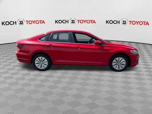 Used 2019 Volkswagen Jetta S w/ Driver Assistance Package FWD image 9