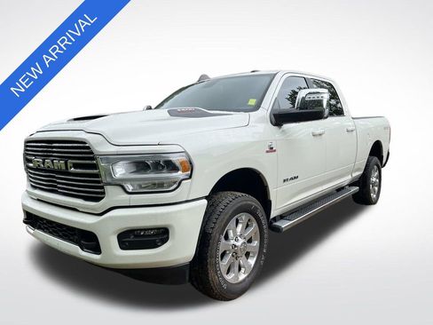 Used 2024 RAM 2500 Laramie w/ Sport Appearance Package AWD/4WD image 6