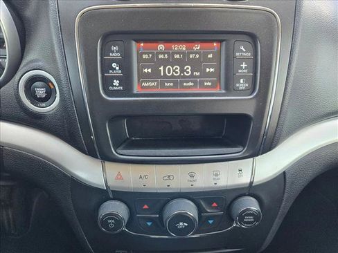 Used 2018 Dodge Journey SE w/ Popular Equipment Group image 13