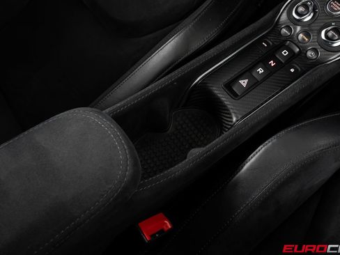 Used 2019 McLaren 600LT RWD image 39