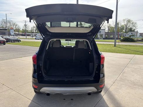 Used 2019 Ford Escape SE AWD/4WD image 22