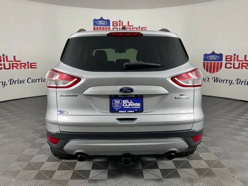 Used 2016 Ford Escape SE w/ Equipment Group 201A FWD image 4