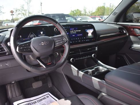 Used 2025 Chevrolet Traverse RS w/ LPO, Floor Liner Package image 20