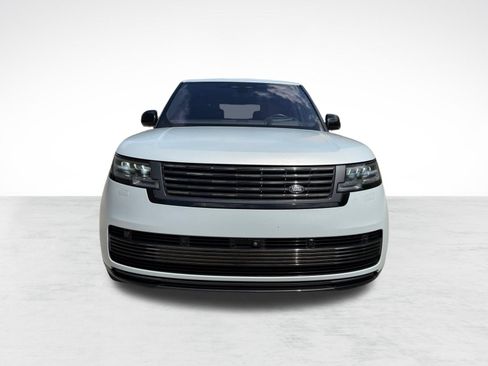 Used 2023 Land Rover Range Rover SV AWD/4WD image 6