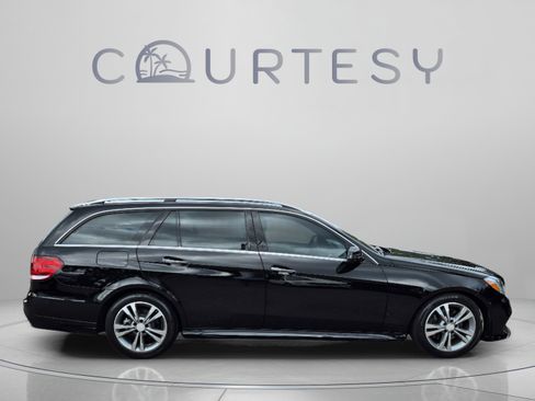 Used 2015 Mercedes-Benz E 350 4MATIC Wagon image 8