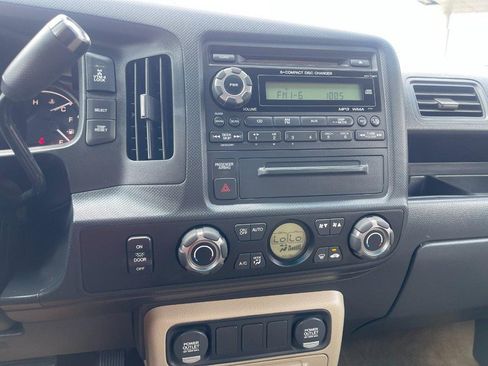Used 2011 Honda Ridgeline RTS image 18