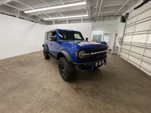 Used 2021 Ford Bronco First Edition image 8
