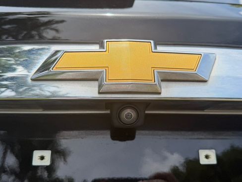 Used 2020 Chevrolet Traverse LS FWD image 19
