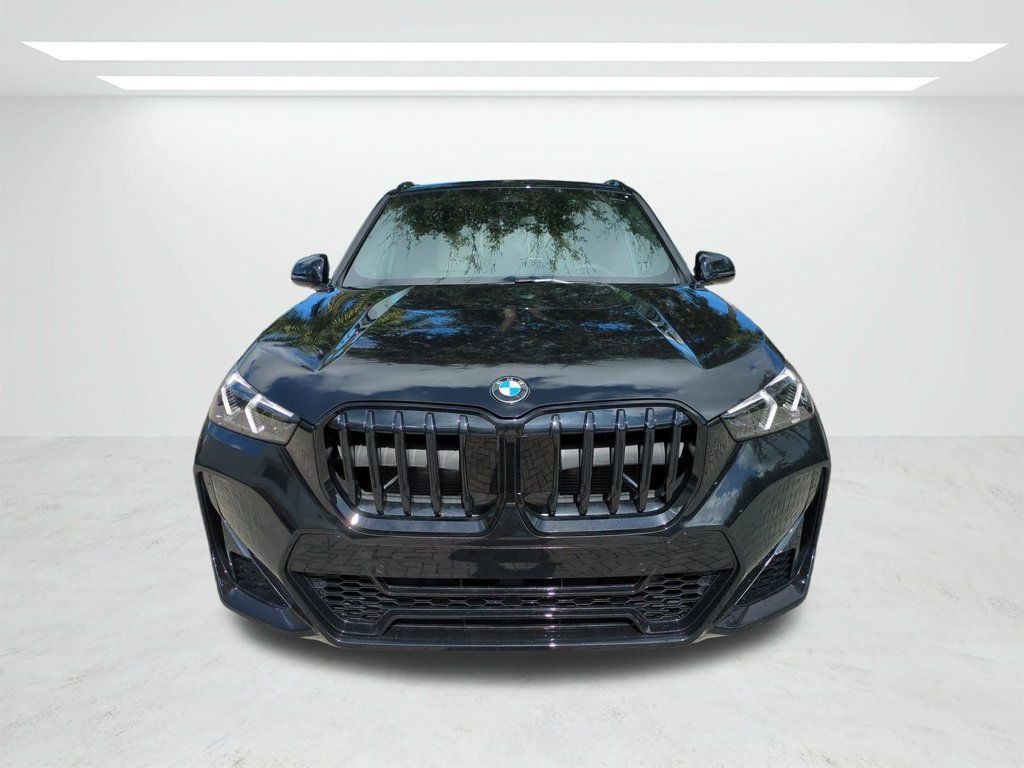 New 2027 BMW X1 xDrive28i AWD/4WD image 9