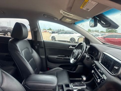 Used 2020 Kia Sportage EX FWD image 29
