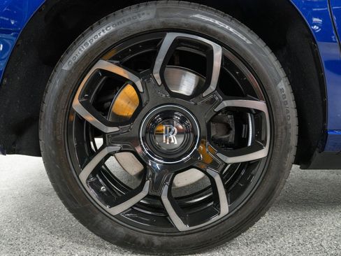 Used 2024 Rolls-Royce Cullinan Black Badge image 49