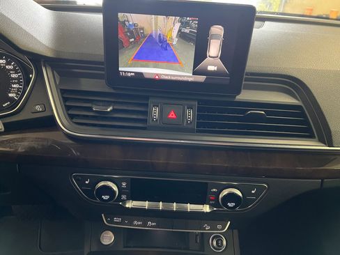 Used 2019 Audi Q5 2.0T Premium image 17