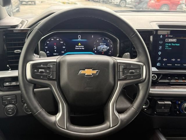 Certified 2026 Chevrolet Silverado 1500 LTZ w/ Technology Package AWD/4WD image 33