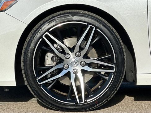 Certified 2022 Honda Accord Touring image 28