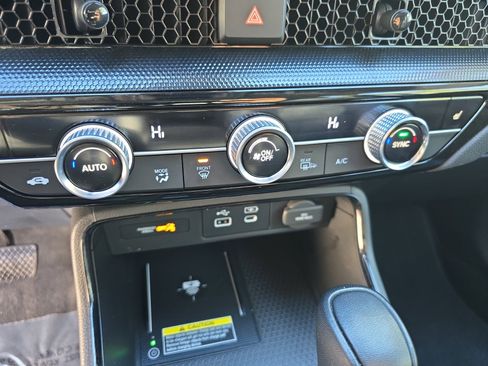 Used 2024 Honda CR-V EX-L image 22