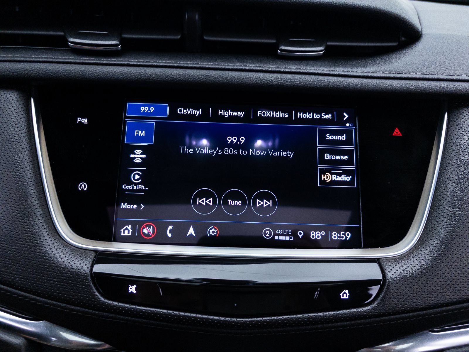 Used 2023 Cadillac XT5 Premium Luxury FWD image 22