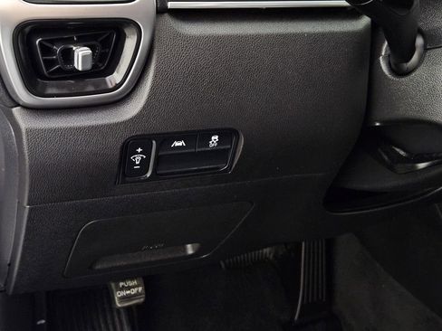 Used 2021 Kia Sorento S w/ Panoramic Sunroof Package image 23