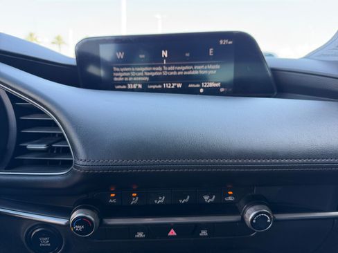 Used 2019 MAZDA MAZDA3 Sedan FWD image 28