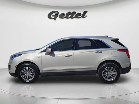 Used 2017 Cadillac XT5 Luxury w/ Driver Awareness Package image 2