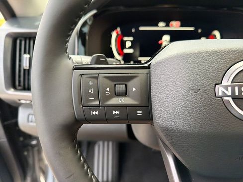 New 2026 Nissan Pathfinder SL FWD image 20