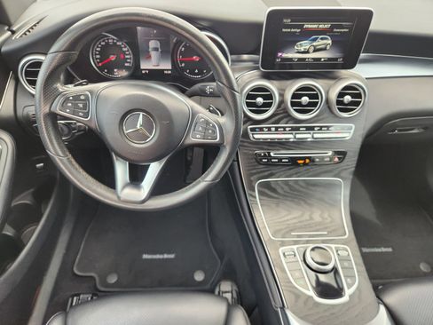 Used 2018 Mercedes-Benz GLC 300 image 27
