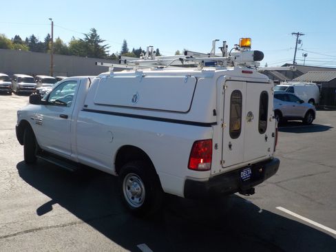 Used 2016 RAM 2500 Tradesman w/ Popular Equipment Group RWD image 8
