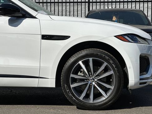 Used 2025 Jaguar F-PACE R-Dynamic S image 36