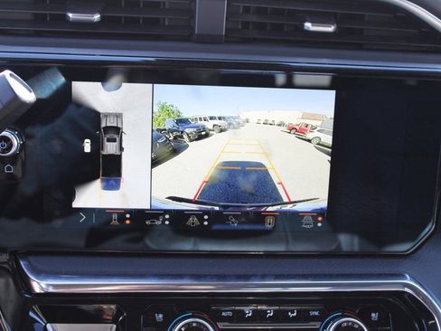 Used 2024 GMC Sierra 2500 Denali w/ Denali Reserve Package image 20