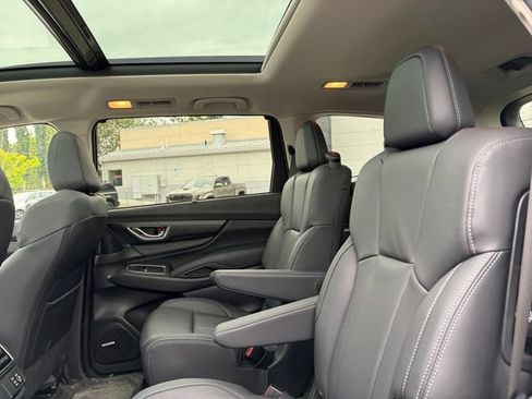 Used 2024 Subaru Ascent Limited w/ Technology Package AWD/4WD image 22