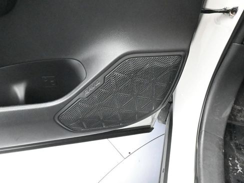 Used 2025 Toyota RAV4 LE FWD image 15