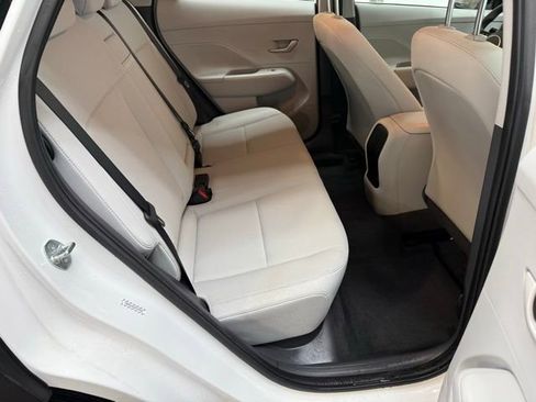 Certified 2024 Hyundai Kona SE image 41