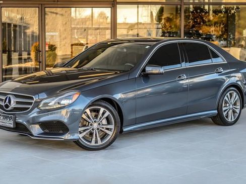 Used 2015 Mercedes-Benz E 350 Sedan image 2