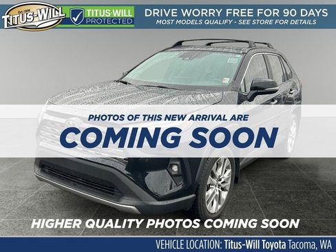 Used 2022 Toyota RAV4 Limited image 2