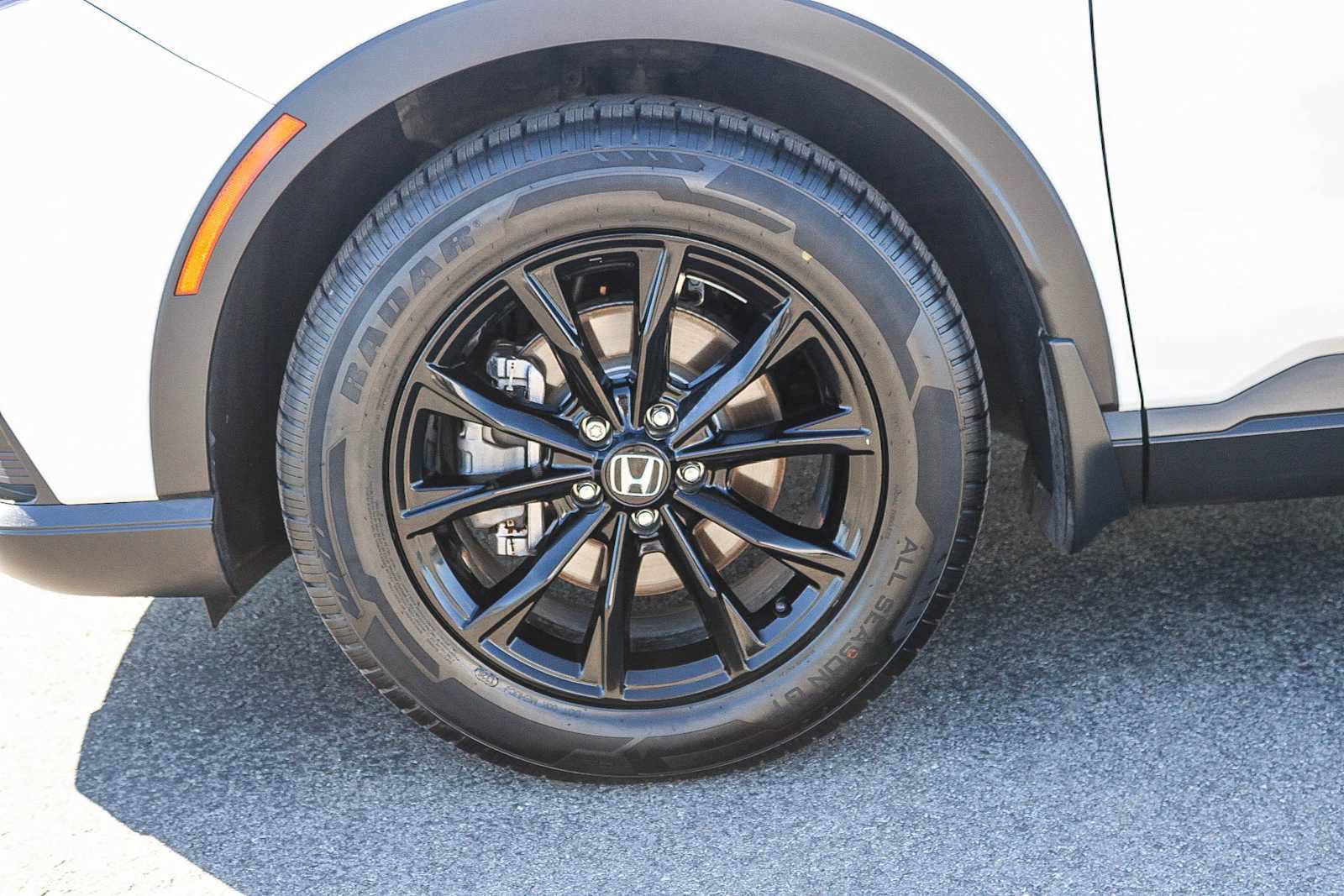 Used 2025 Honda CR-V Sport-L image 9