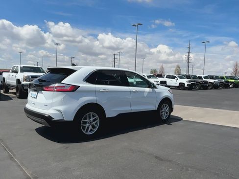Used 2023 Ford Edge SEL image 34