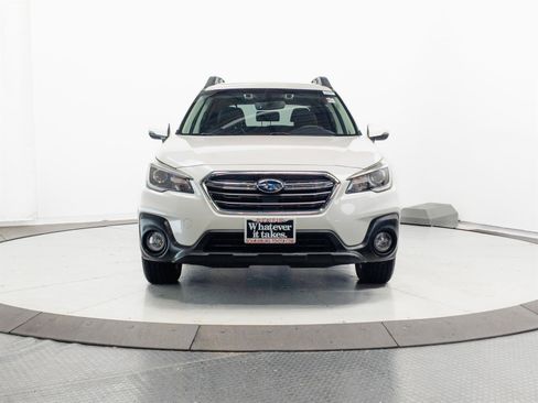 Used 2019 Subaru Outback 2.5i Limited w/ Popular Package #2 AWD/4WD image 2