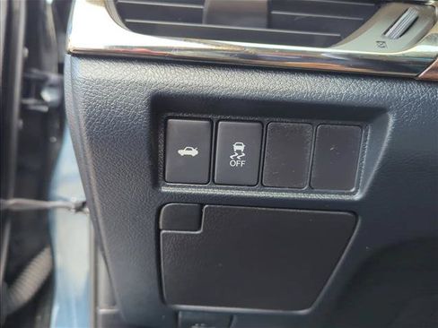 Used 2015 Toyota Avalon XLE FWD image 16