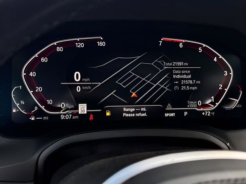 Used 2023 BMW 430i Coupe w/ M Sport Package RWD image 18