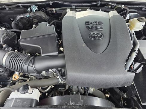 Used 2023 Toyota Tacoma SR image 22