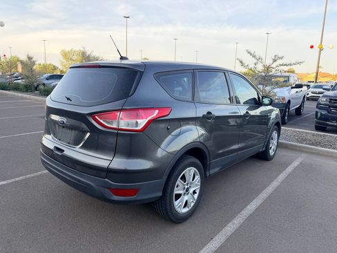 Used 2016 Ford Escape S FWD image 3